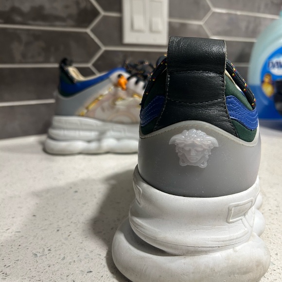 Designer shoes worn trying little dirty have been in storage for a while. - Picture 8 of 16